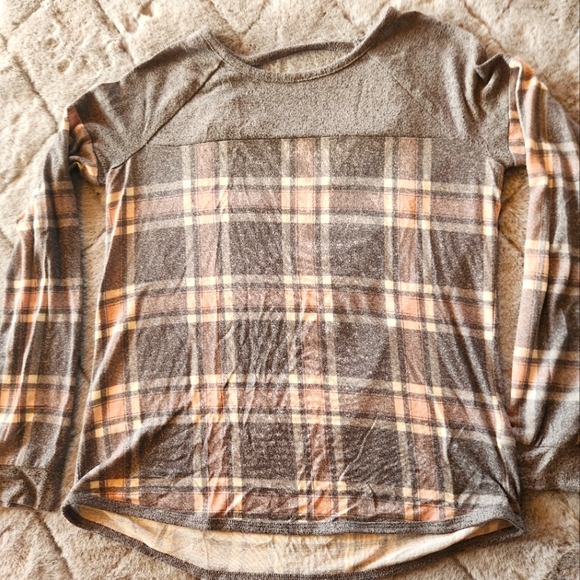 Maurices Tops - Maurices Woman's Long Sleeve Soft Shirt